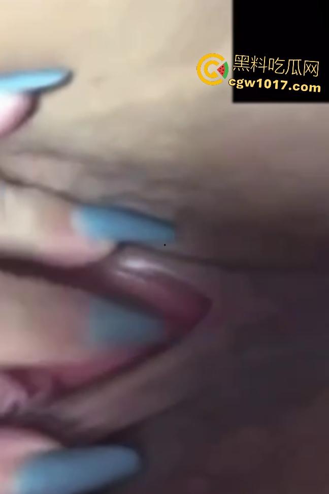 08年学生妹【KIKIBABY】原名雷琳琳，醉酒被轮奸怀孕野种，找男友负责却反手曝光，赶紧生杂种找狗男人去！-3